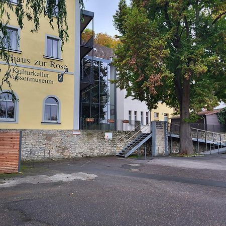 Gasthaus Zur Rose, Peruanisches Restaurant Und Franzoesisches Cafe Zell am Main Esterno foto